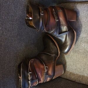 Freebird by Steven style Baker, size 11, Black/Brown